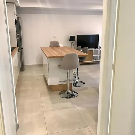 Hyper Centre - Parking Gratuit - 4 Personnes Apartment